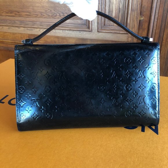 Louis Vuitton Anoushka Black Glace Clutch - Picture 12 of 14